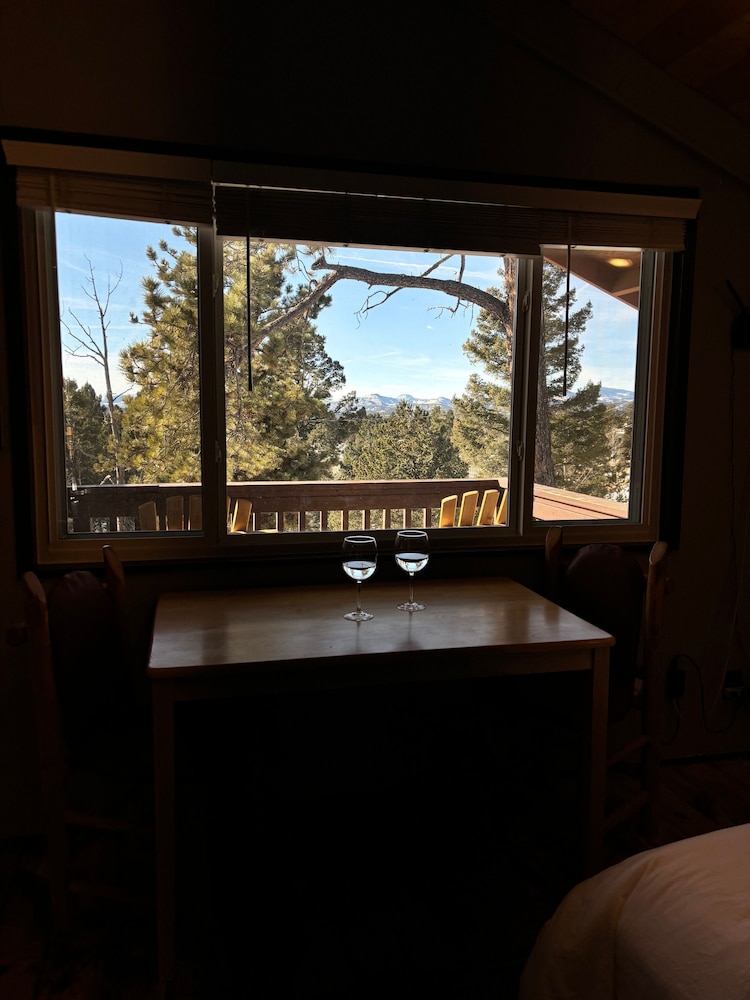 Perch Point- Hikers Dream Cabin Base