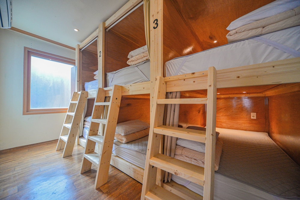 Helloworld guesthouse