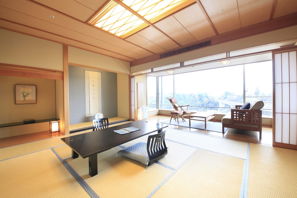 Hotel Isobe Garden