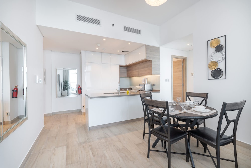 Luxury 1-bedroom in Dubai Marina That Sleeps 2