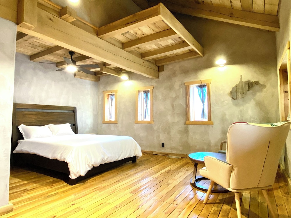 The Arete Hotel