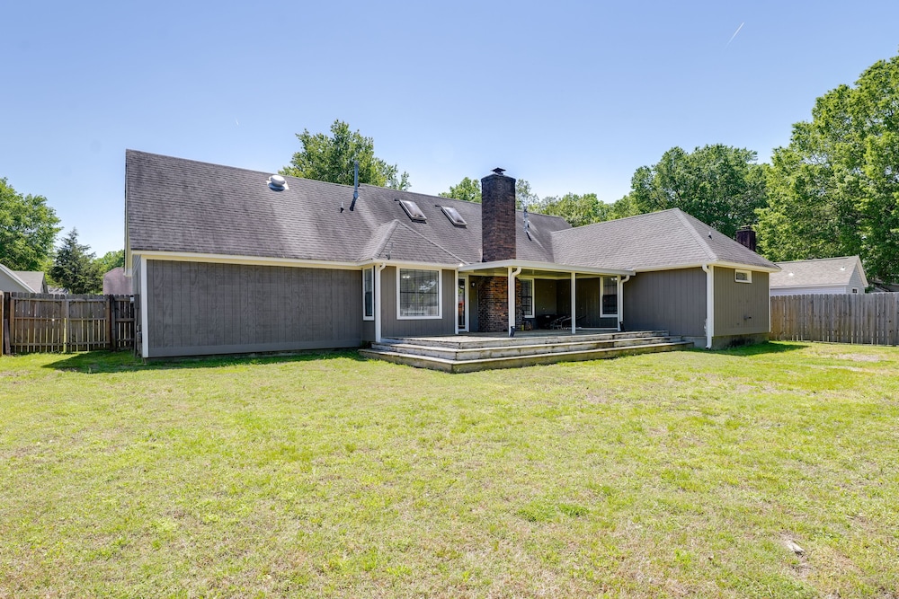 Southaven Vacation Rental ~ 10 Mi to Graceland! view 5