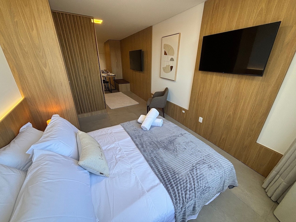 Complete Studios in Downtown Floripa - CMA