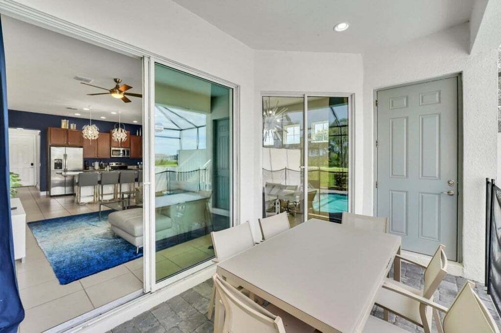 5 Bed Multiple Bunks Perfect For Kids With Pool! 5 Bedroom Townhouse