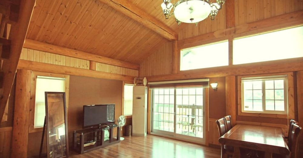 Tongyeong Daore Pension