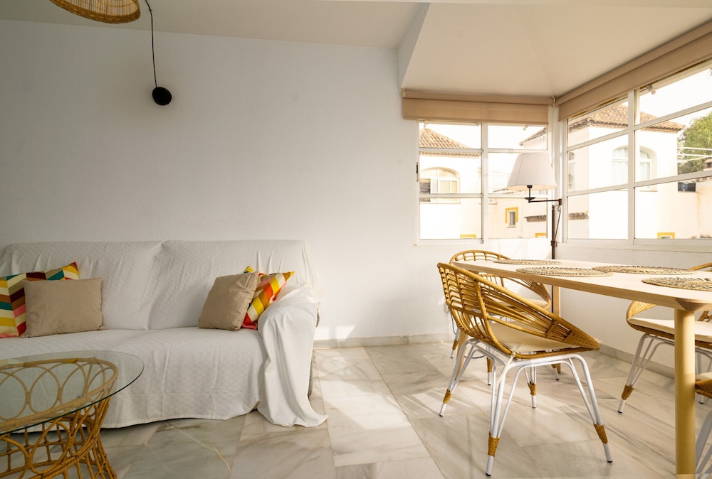 Beautiful Apartment With View