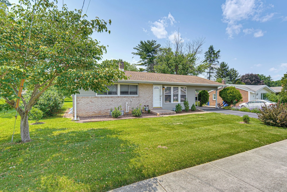 Near Dtwn Harrisburg: Stylish Home w/ Patio & Yard