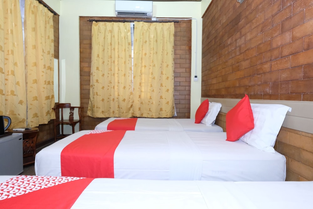 OYO 1017 Al-inshirah Inn