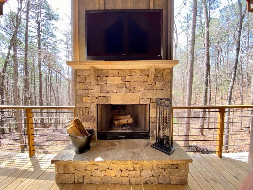 Bucks and Bunks - Brand new Cabin Come Relax or Watch TV Outside Fireplace view 3