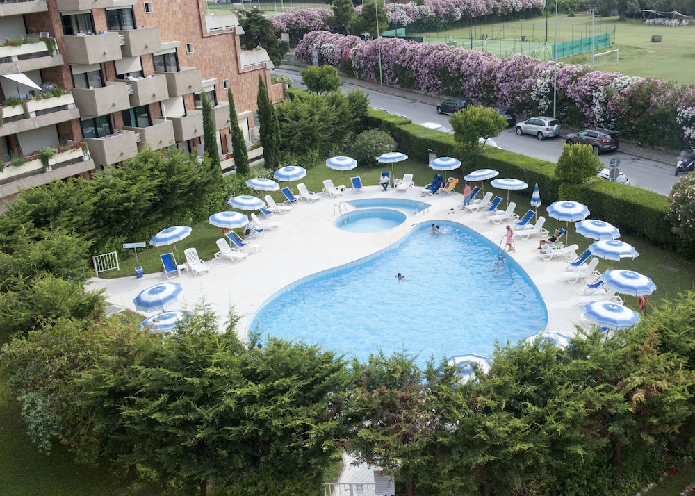 Suites Marilia Apartments