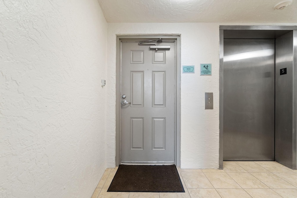 Perdido Towers East 503