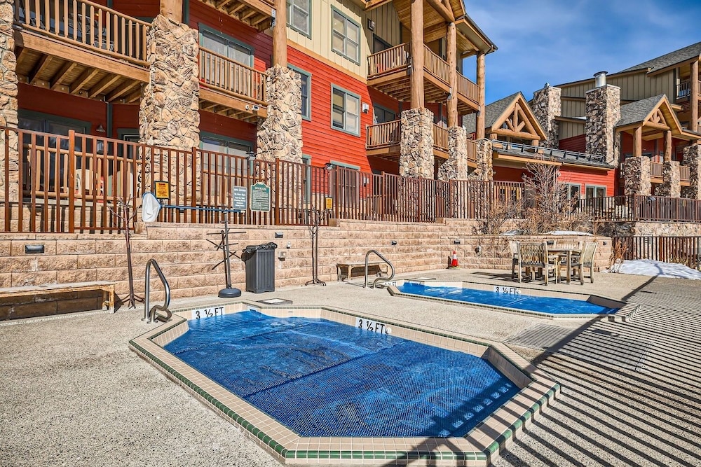 5959 Hidden River Lodge 2 Bedroom Condo