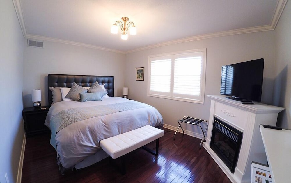 Niagara-on-the-Lake Vacations - Blue Skies Bed and Breakfast - Property Image 8