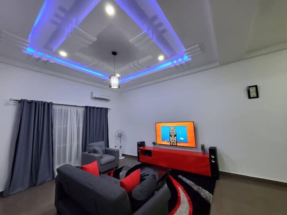 Auxano Apartment