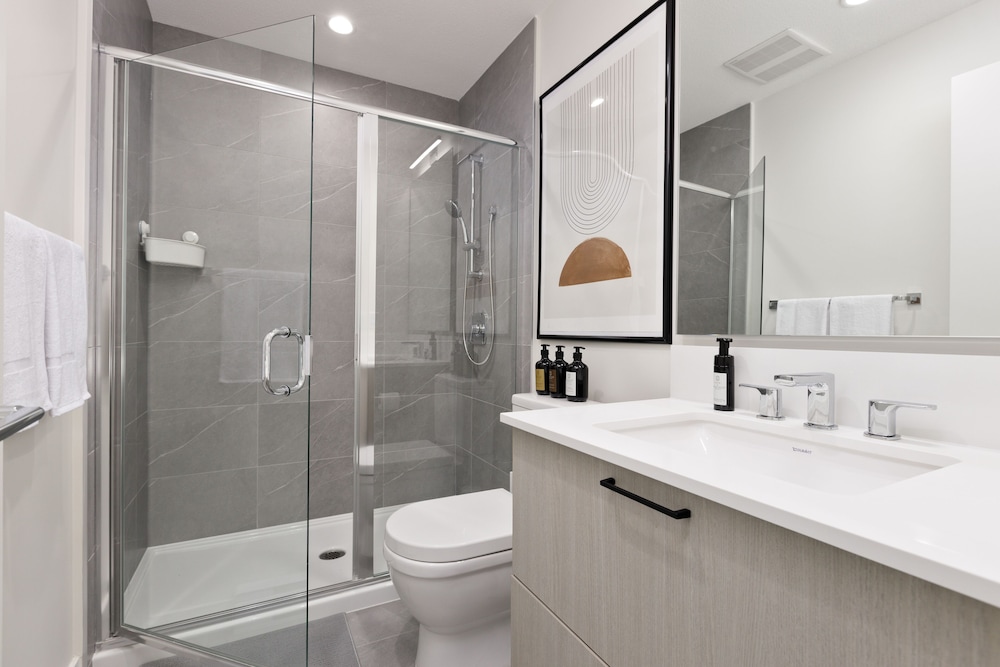 Lea Ave Coquitlam 116