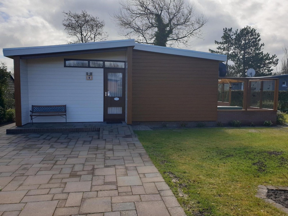 Bungalow on Eureka Park Near Beach
