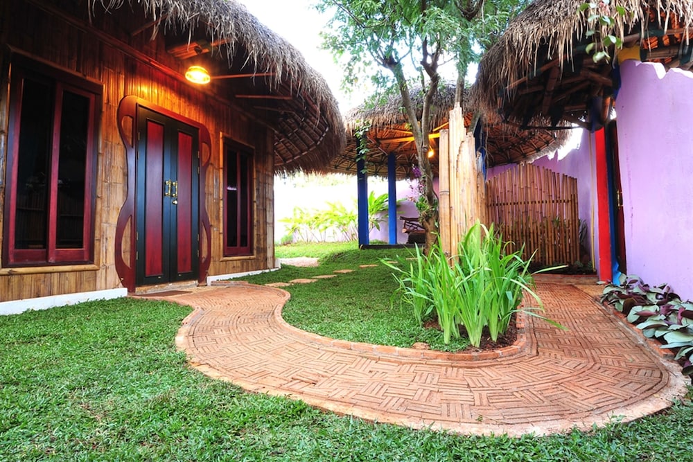 Reewa Waree Resort