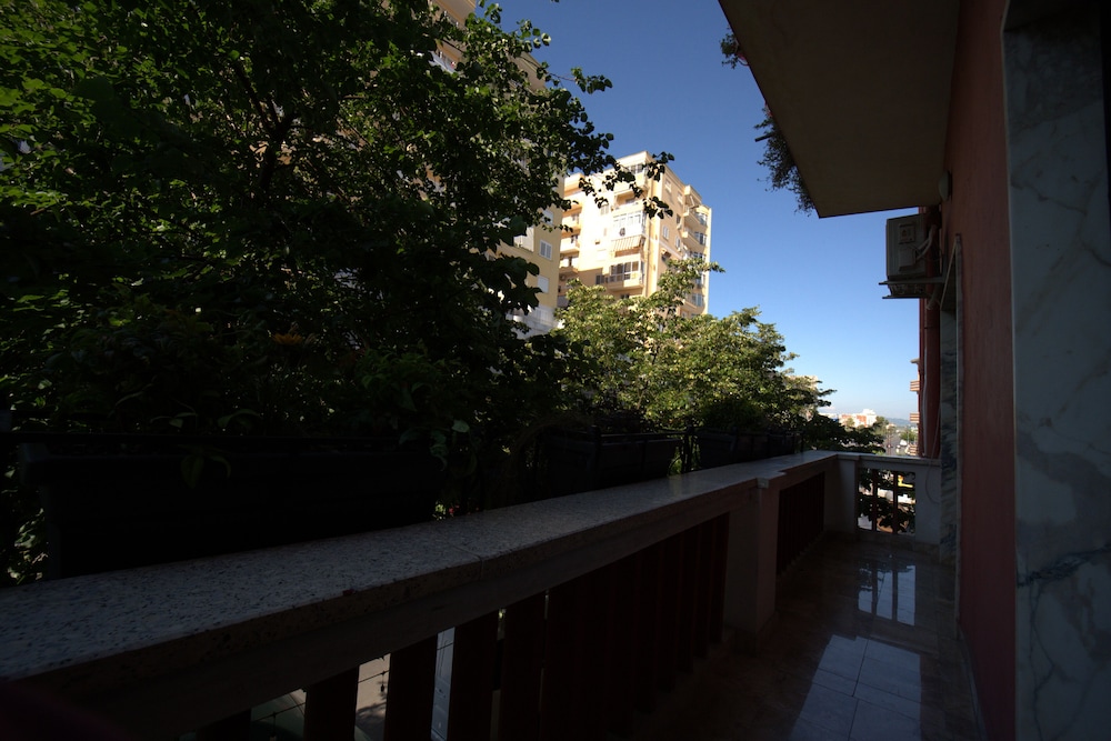 2115 Boutique Hostel