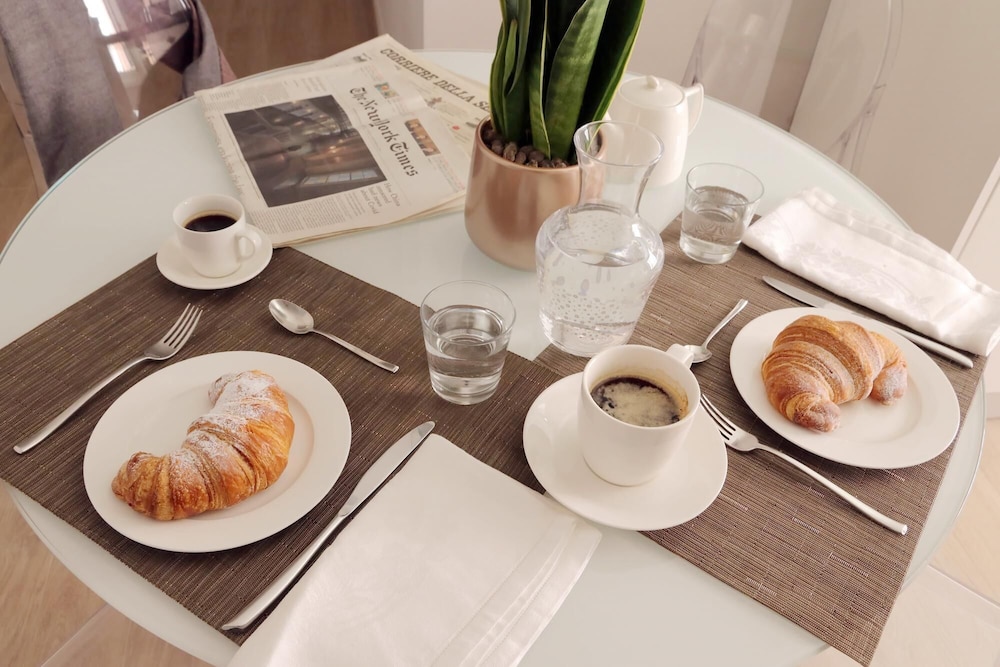 A12 Piazzetta Margutta - A12 - My Extra Home