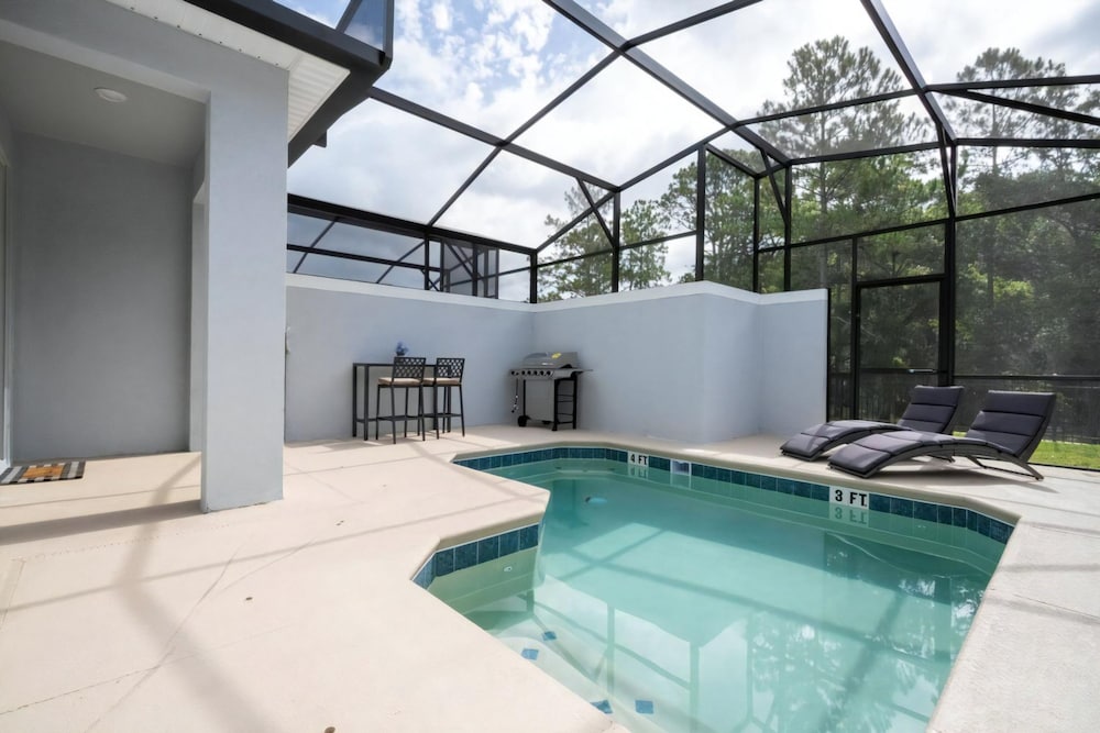 Storey Lake 5bed Private Pool Free Water Park