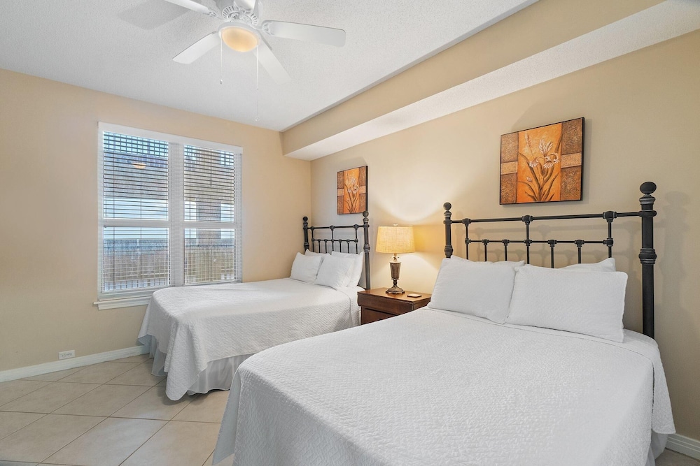Beach Colony East 9C view 2