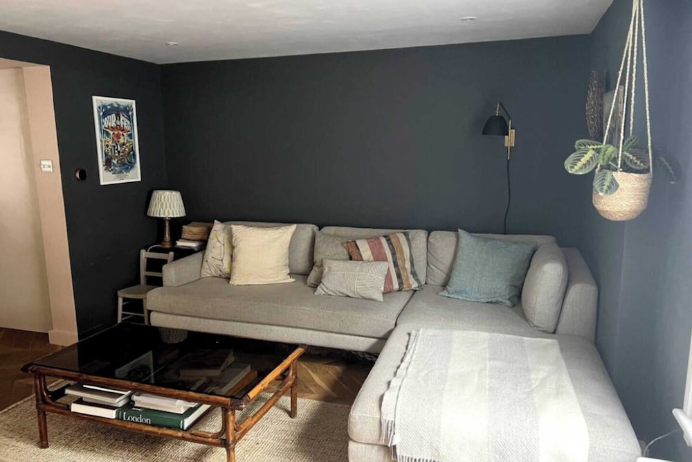 Lovely 3BD Victorian Townhouse W/garden - Brixton!