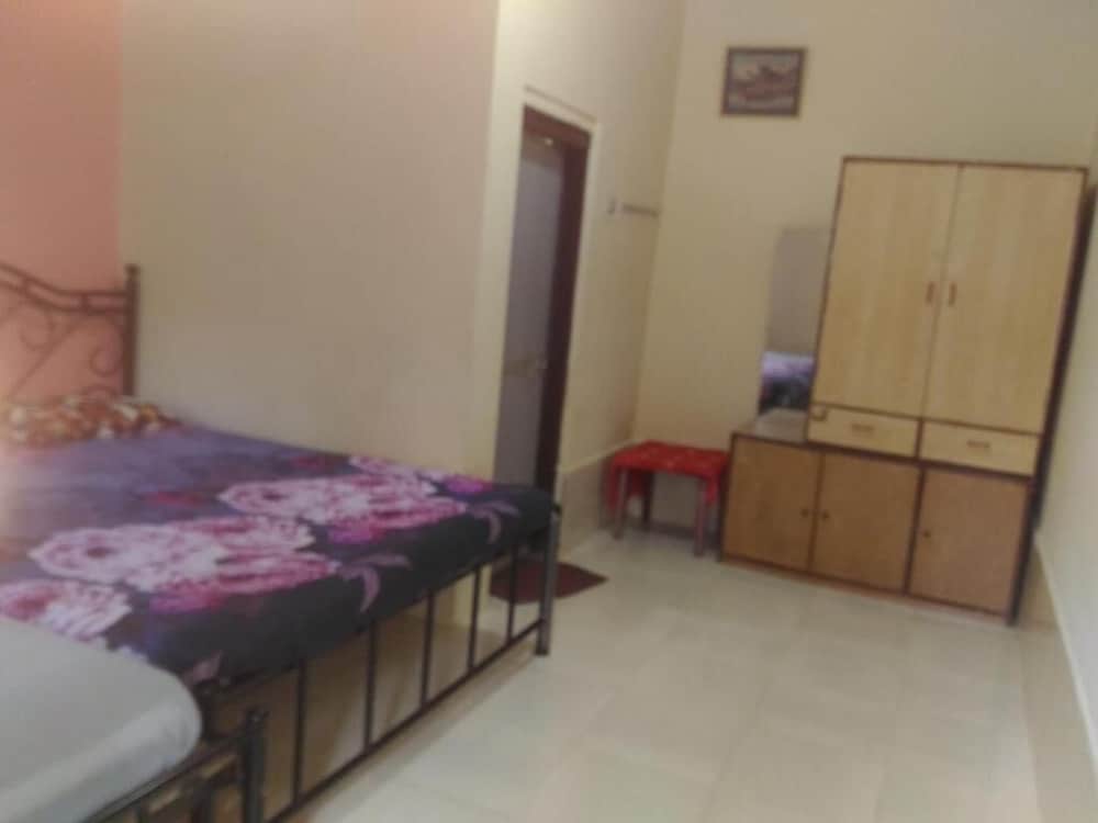 Silver Moon Guest House
