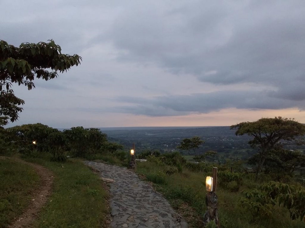 Ngari Hill Guest House & Campsite