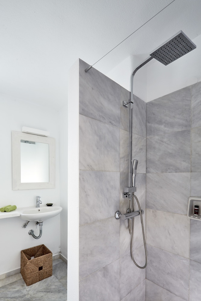 Mykonos Town Suites