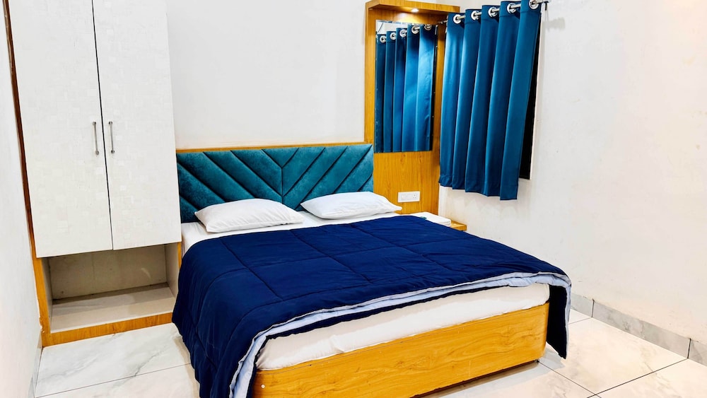 Hotel Raj Inn