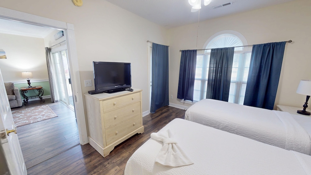 Magnolia Place 4639-101 2 Bedroom Condo