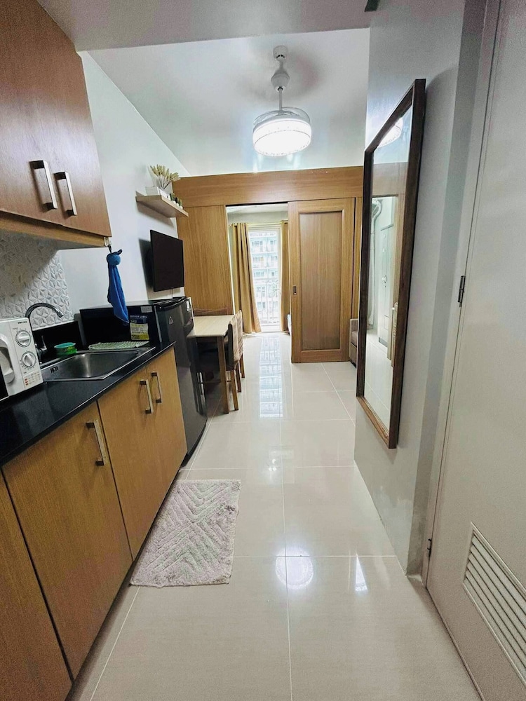 Vibrant Pasay City Apartment for Rent - Perfect Home Base Front of Mall of Asia