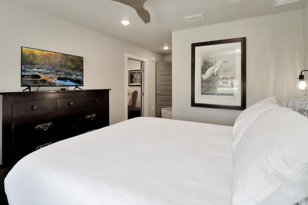 Sugar Sand Cottage B