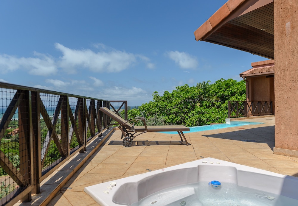 San Lameer Villa Rentals 14328