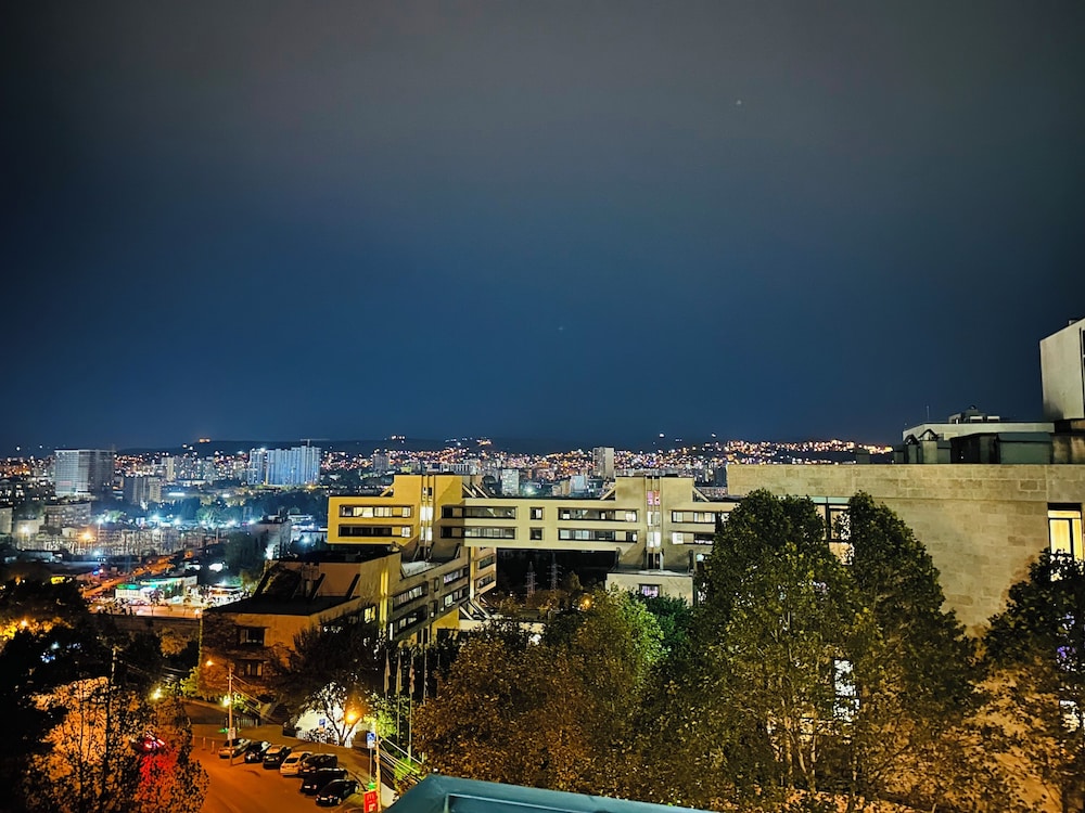 Sunny Panorama Apartment Tbilisi