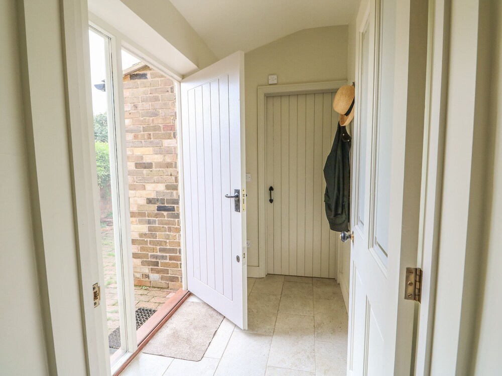 Oakham Vacations - Wren Cottage - Property Image 3