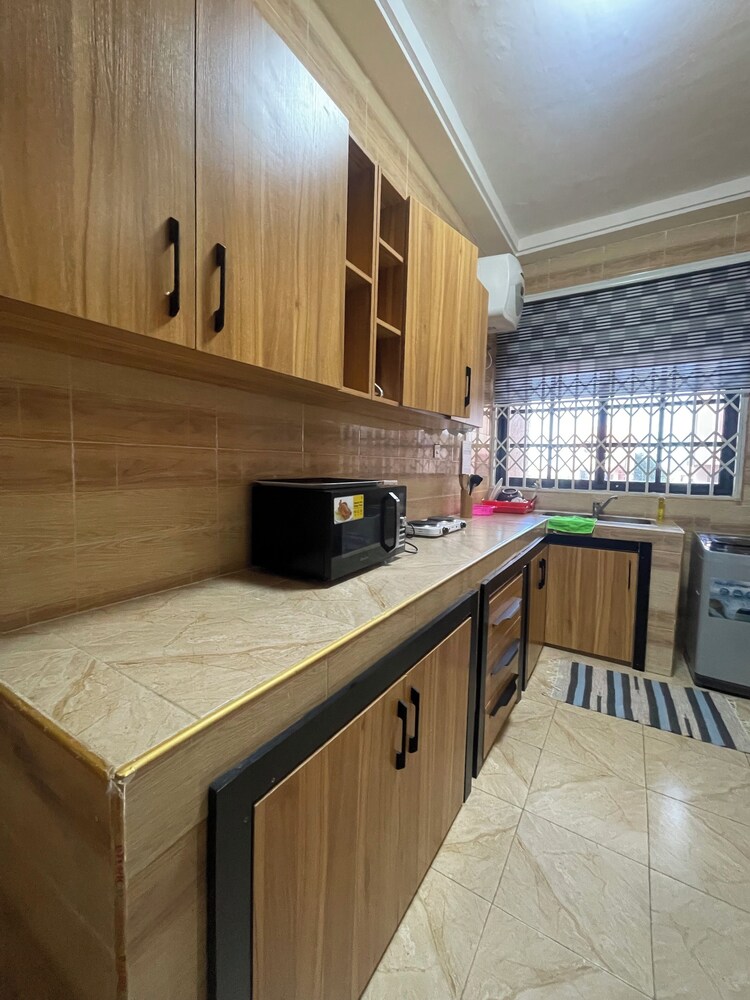 One bedroom apartment East legon view 5
