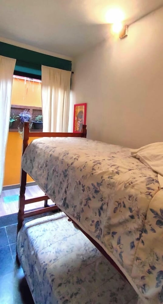 Hospedaria Casa 373