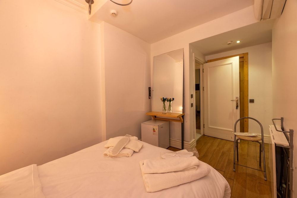 Pera Line Cihangir Hotel - Image 25