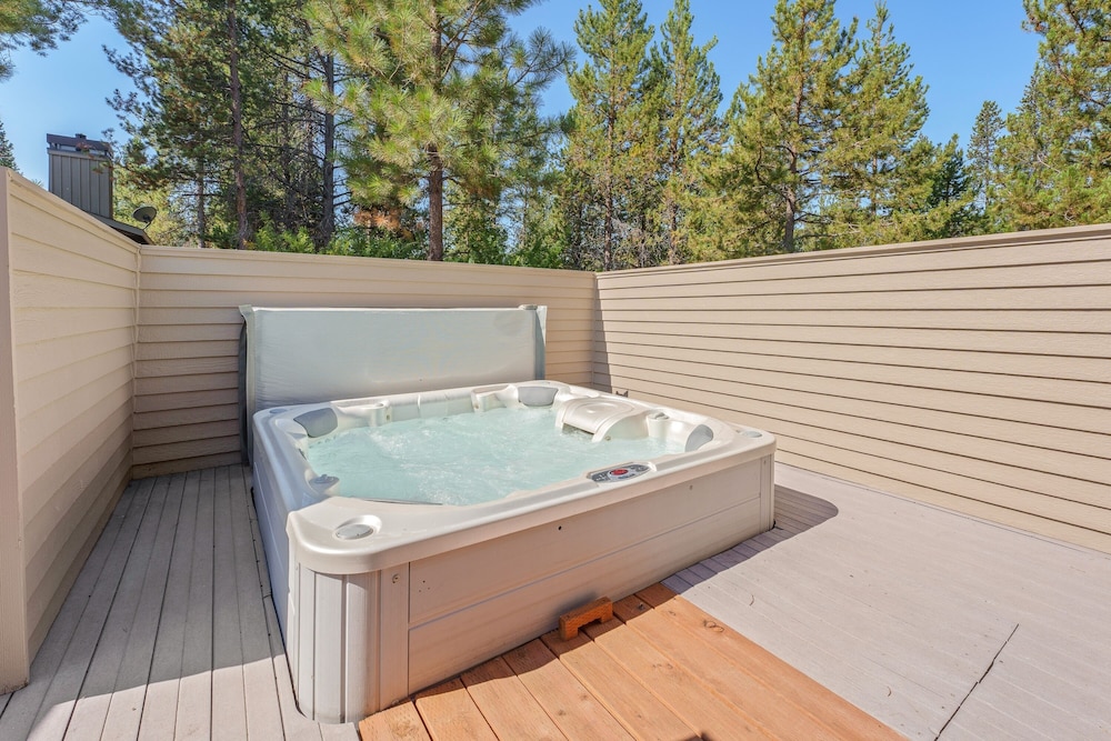 15 Lassen Ln 4 Bedroom Home