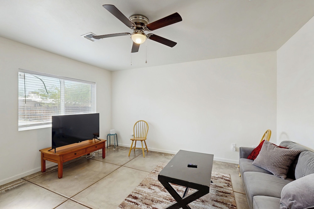 Home w/ Central AC, W & D, & Yard: Dog Friendly!