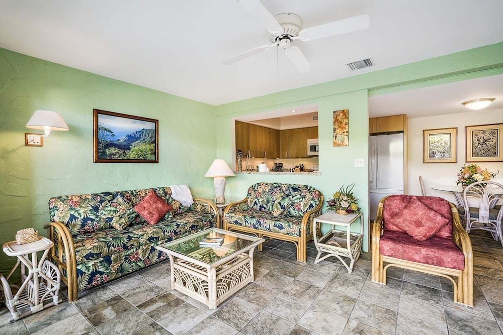 Beautiful Ocean View - Updated - Wifi Included- Vrkcv
