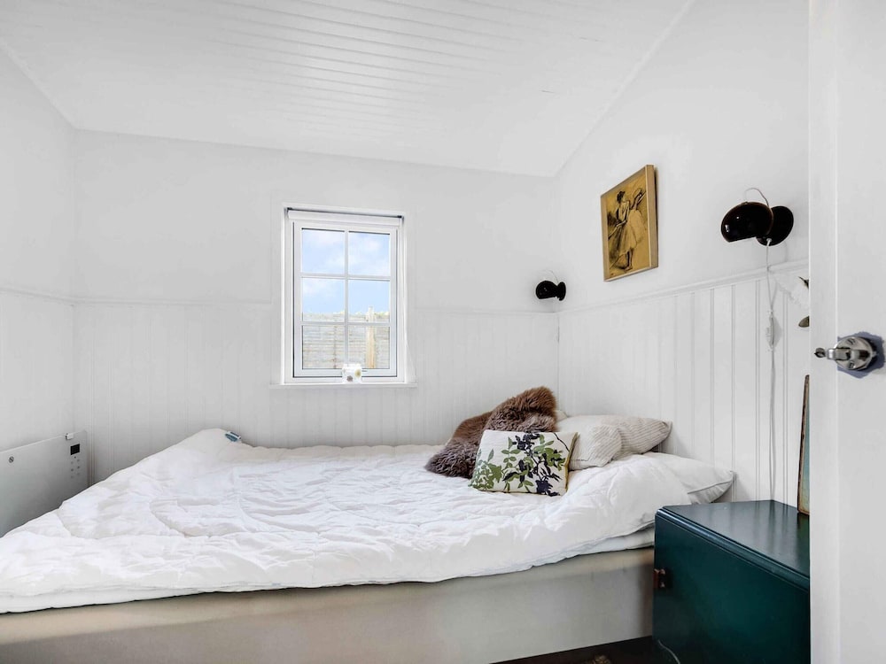 5 Star Holiday Home in Hals