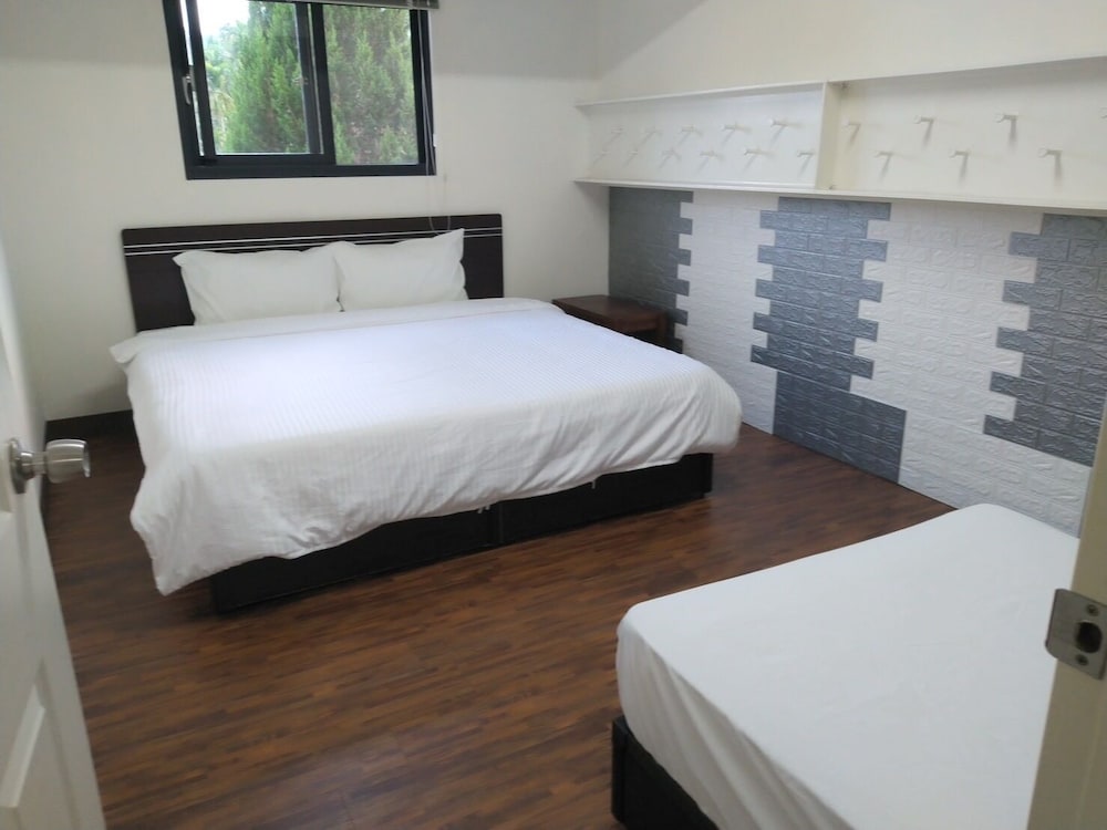 Sun Moon Lake Jinlongshan BnB