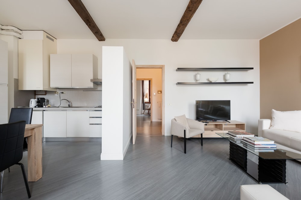 Brera Apartments in Garibaldi