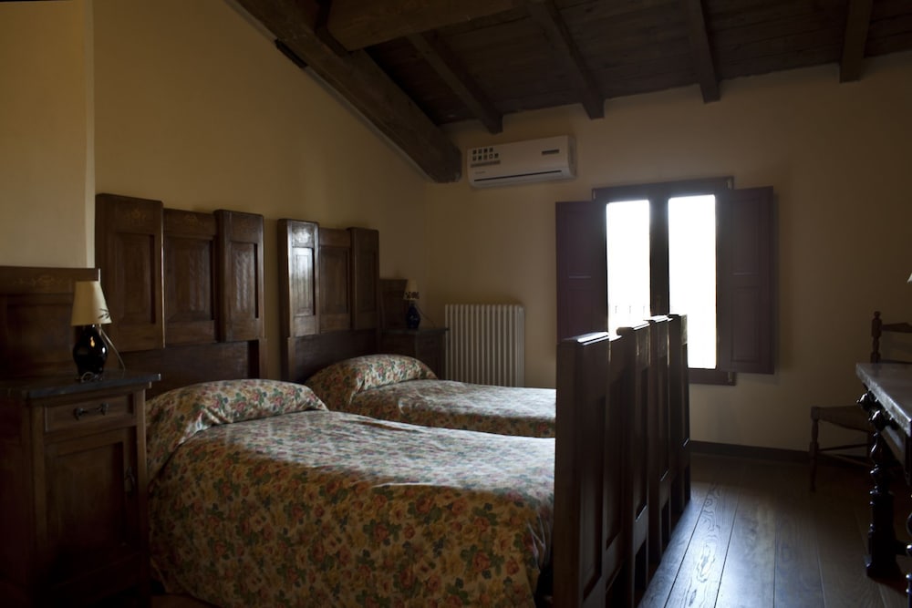 Agriturismo Palazzo Minelli view 2
