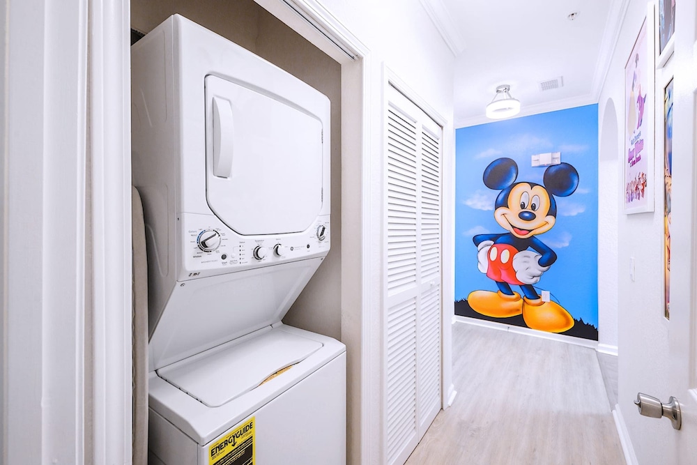 Upstay - Disney Themed Apartment w Luxury Patio