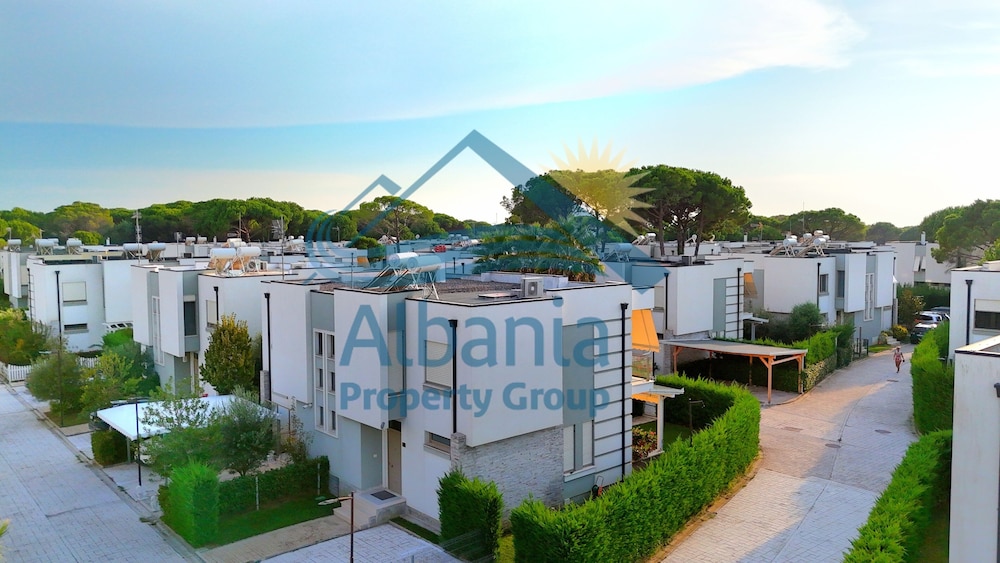 Sunny Beach Apartments 300