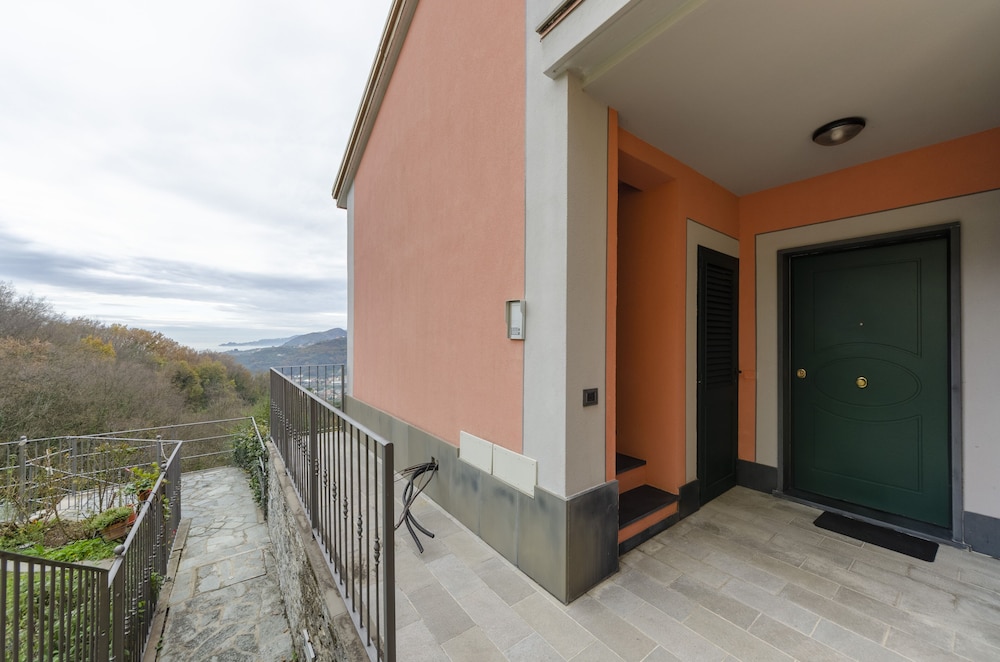 JOIVY Splendid Flat W/Terrace & Magnificent View photo 2