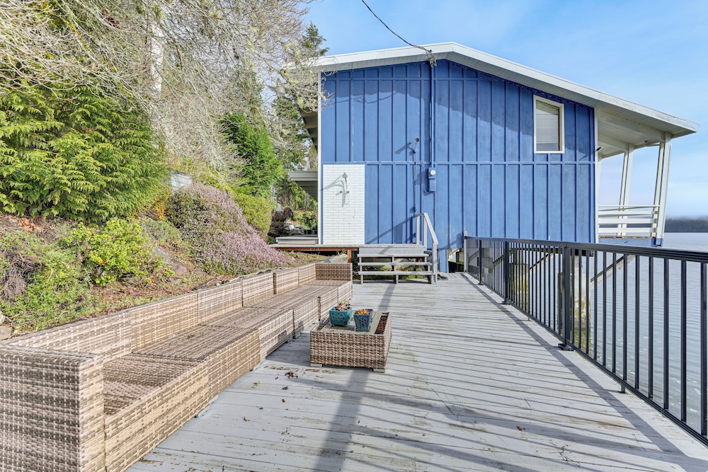 Decks & Views: Waterfront Shelton Home